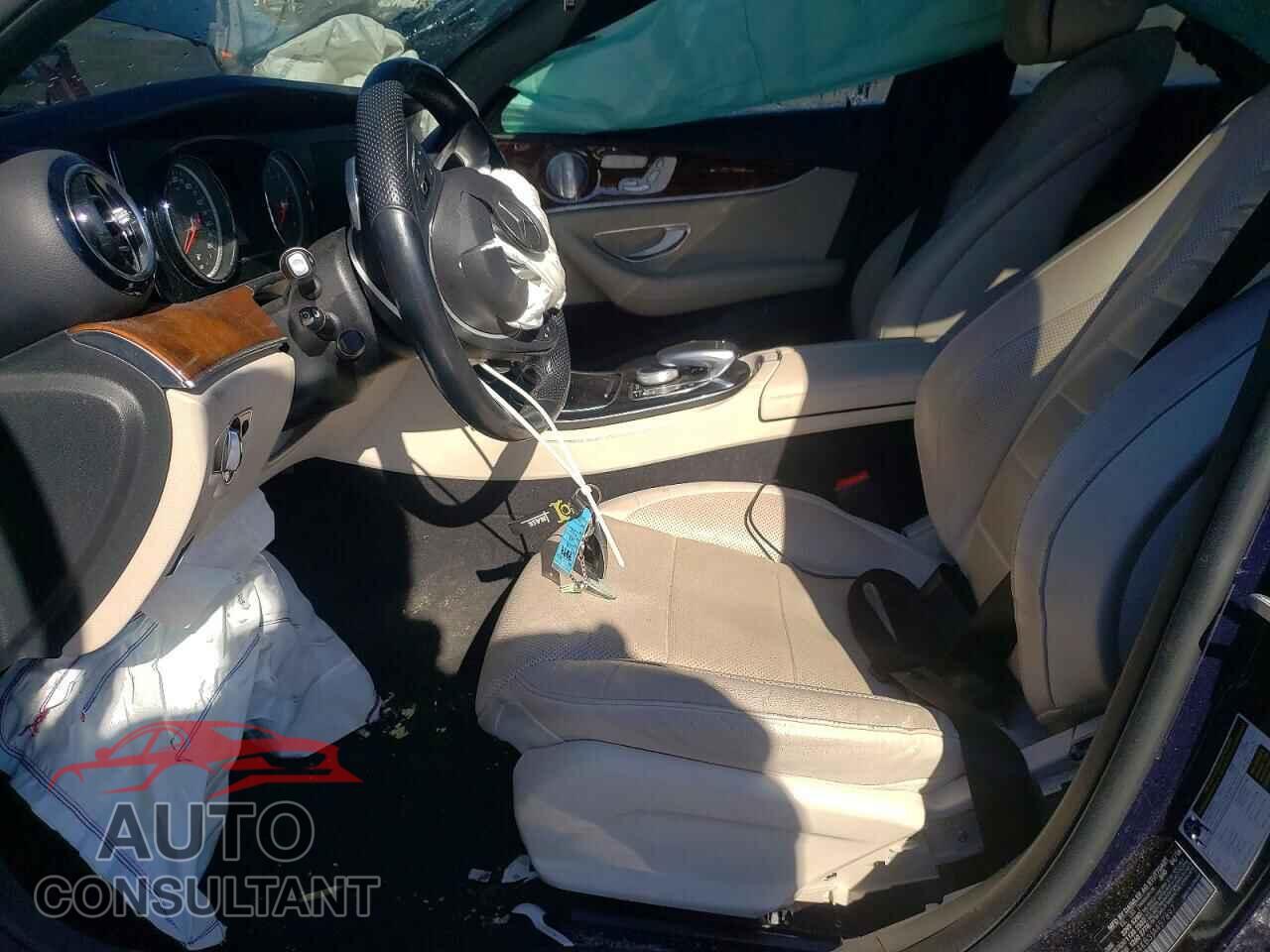 MERCEDES-BENZ E-CLASS 2018 - WDDZF4KB3JA457897