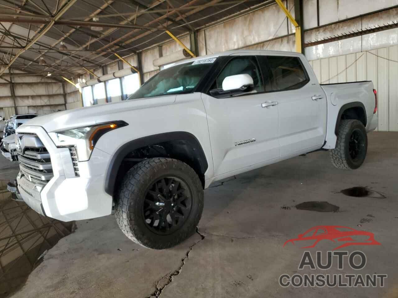 TOYOTA TUNDRA 2023 - 5TFLA5DB3PX063792