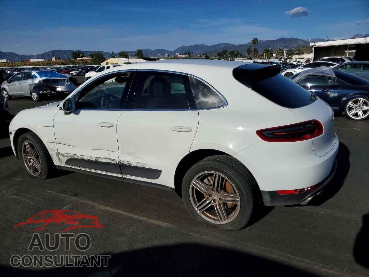 PORSCHE MACAN 2015 - WP1AB2A57FLB62329