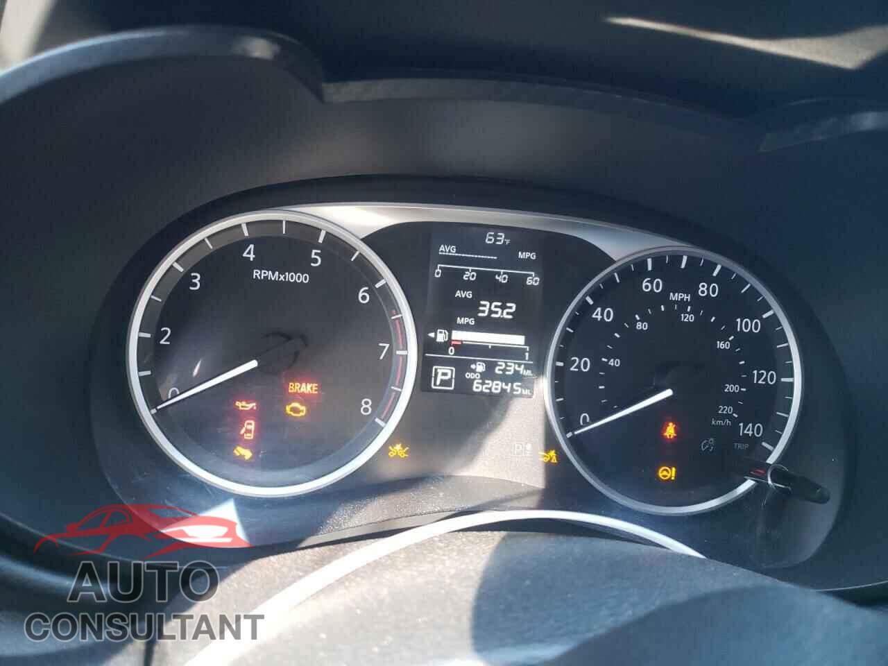 NISSAN VERSA 2021 - 3N1CN8DV0ML806113