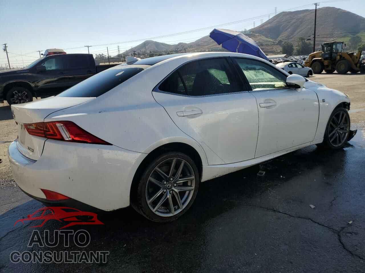 LEXUS IS 2016 - JTHBA1D26G5006372