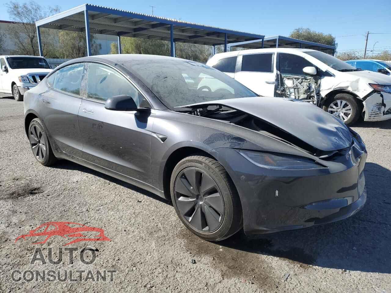 TESLA MODEL 3 2024 - 5YJ3E1EA3RF872936