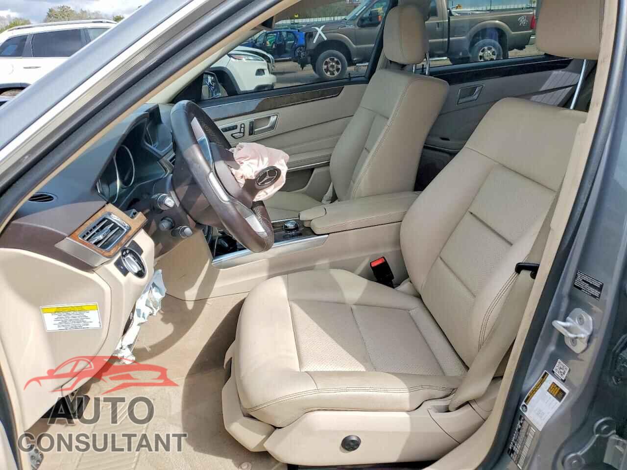 MERCEDES-BENZ E 2014 - WDDHF5KB7EA996305