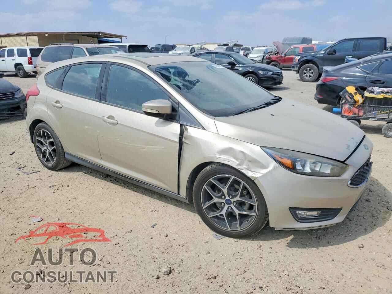 FORD FOCUS 2017 - 1FADP3M23HL332671