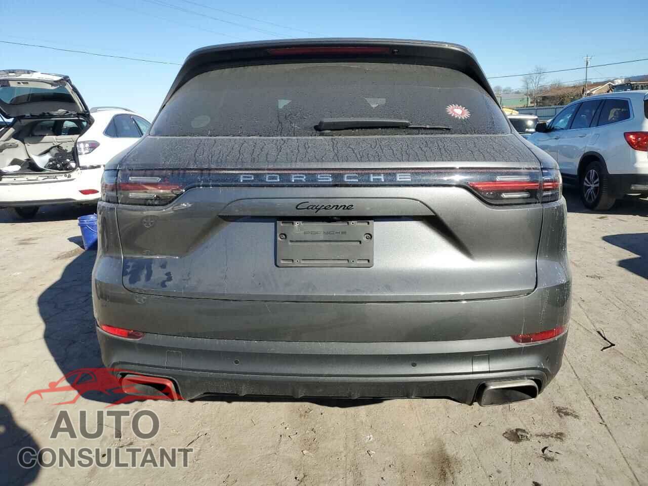 PORSCHE CAYENNE 2021 - WP1AA2AY0MDA09165