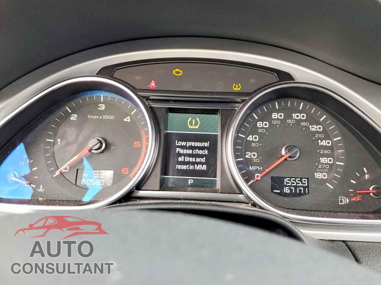 AUDI Q7 2012 - WA1LMAFE6CD002403