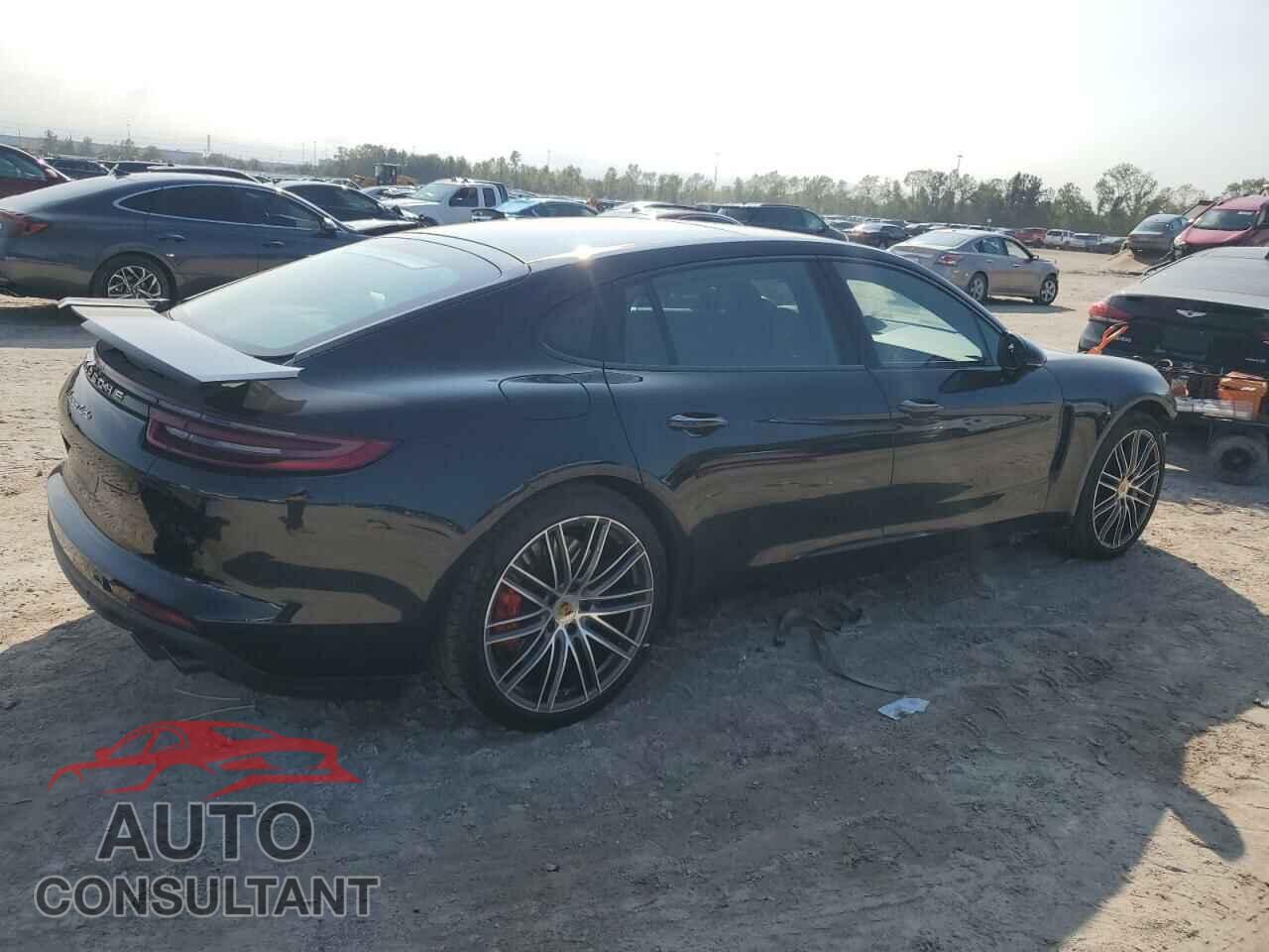 PORSCHE PANAMERA 2019 - WP0BF2A70KL167006