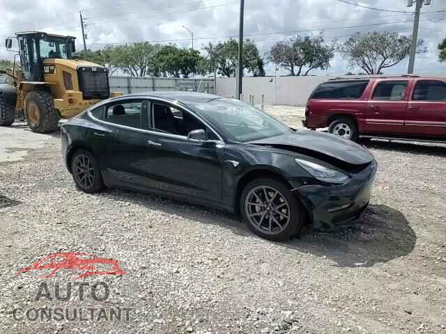 TESLA MODEL 3 2019 - 5YJ3E1EA6KF399751
