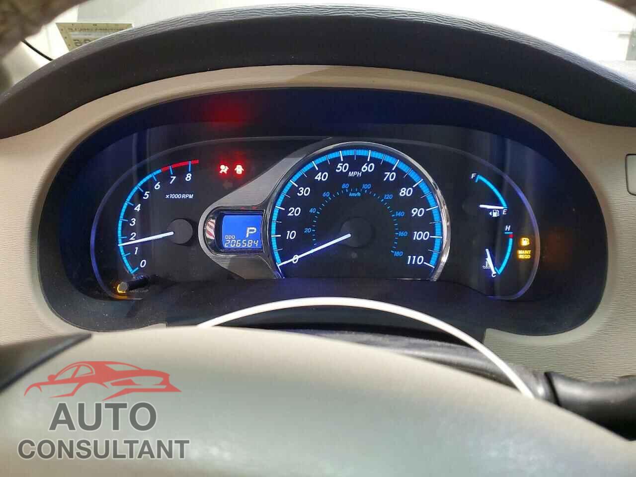 TOYOTA SIENNA 2011 - 5TDDK3DC9BS009586