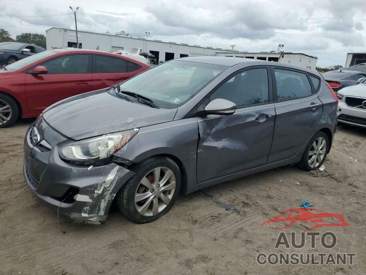 HYUNDAI ACCENT 2013 - KMHCU5AE1DU138357