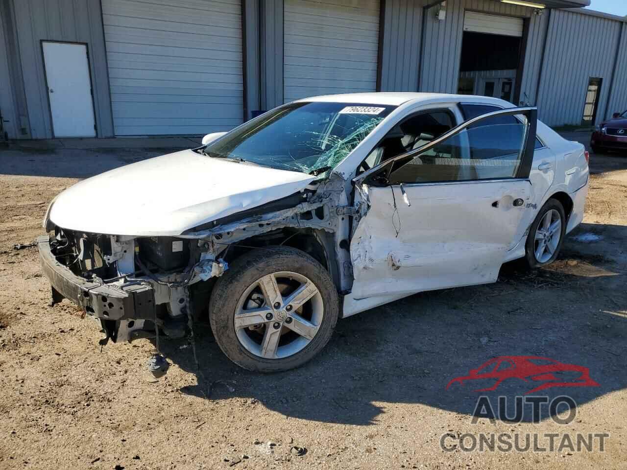 TOYOTA CAMRY 2014 - 4T1BF1FK3EU785597
