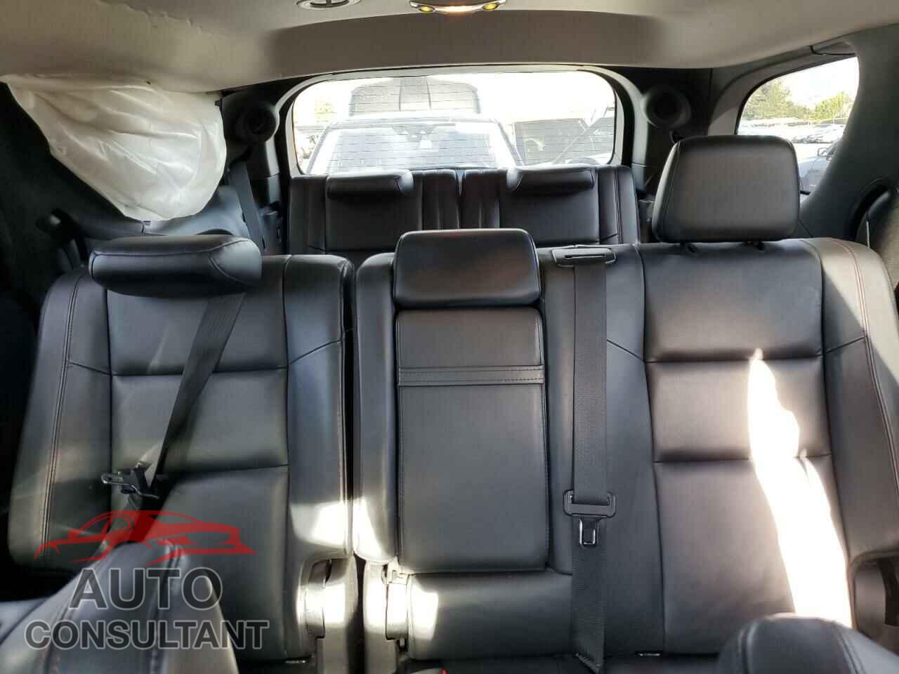 DODGE DURANGO 2018 - 1C4RDJDG1JC174183