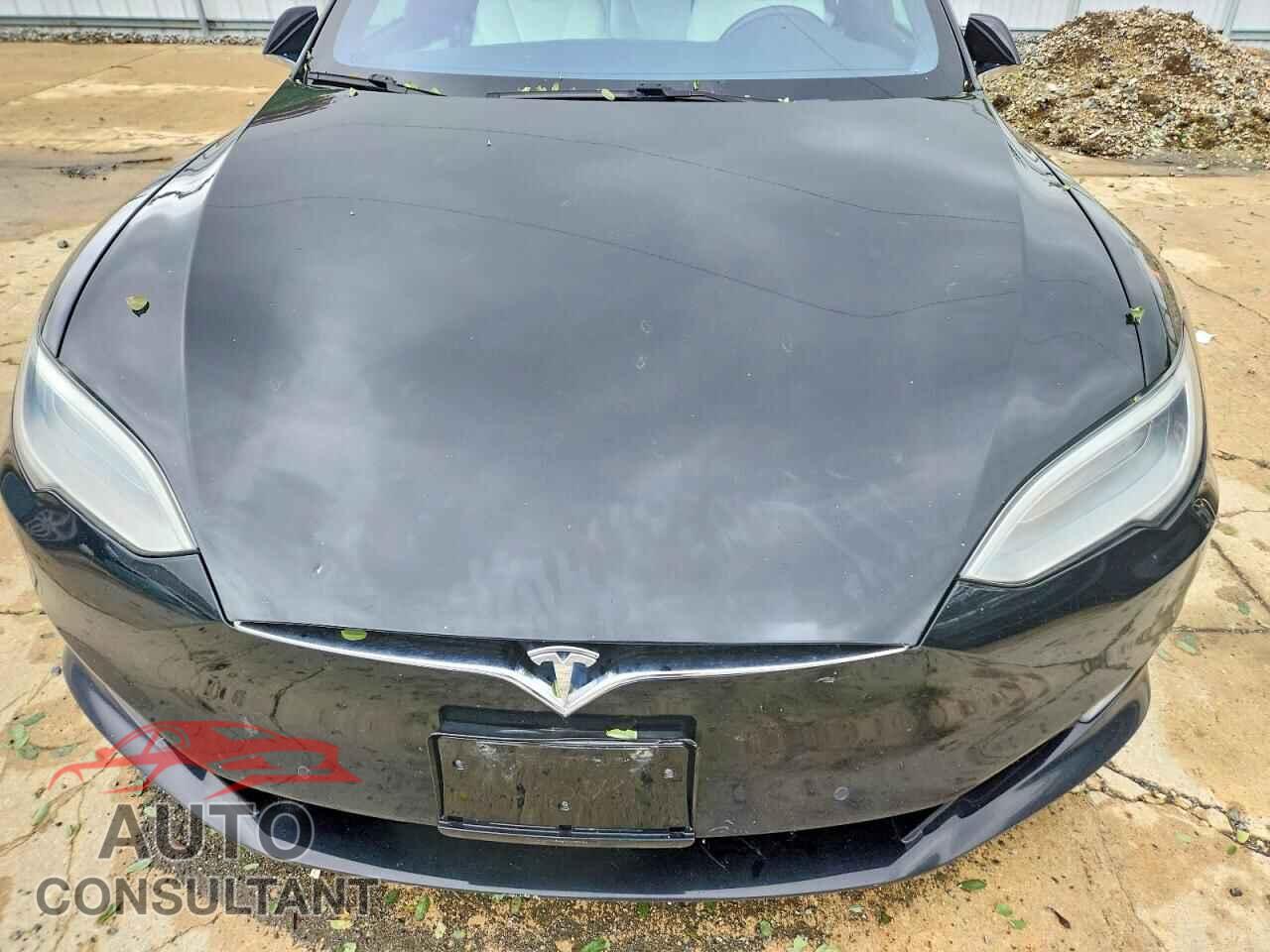 TESLA MODEL S 2020 - 5YJSA1E28LF359785
