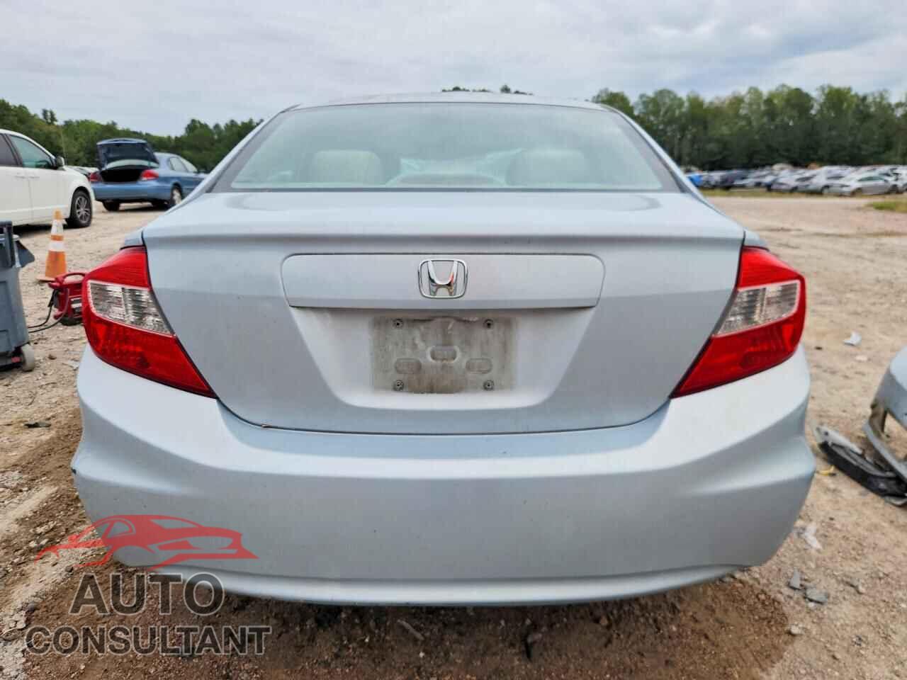 HONDA CIVIC 2012 - 2HGFB2F83CH541297