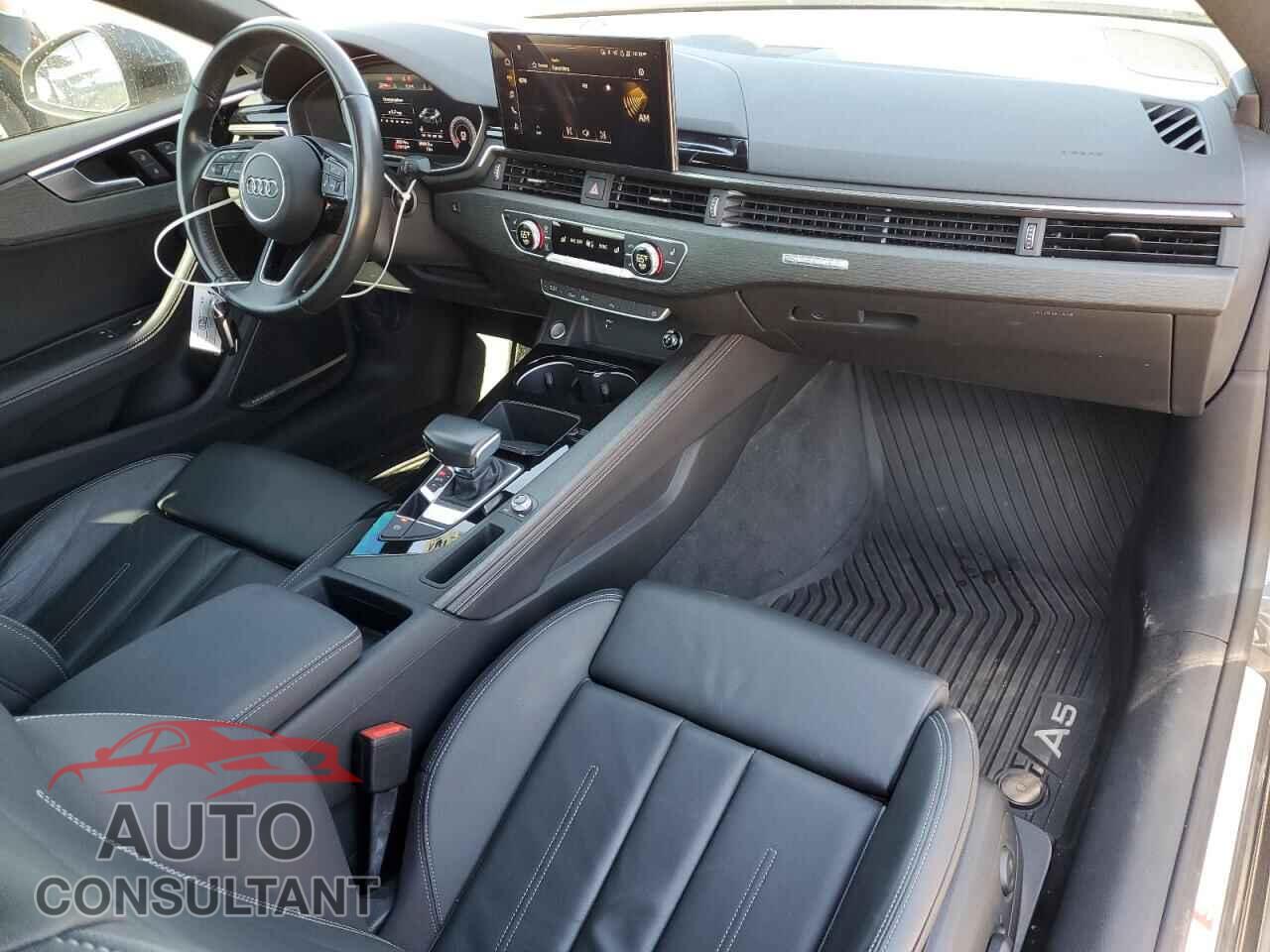 AUDI A5 2020 - WAUTNAF58LA005255