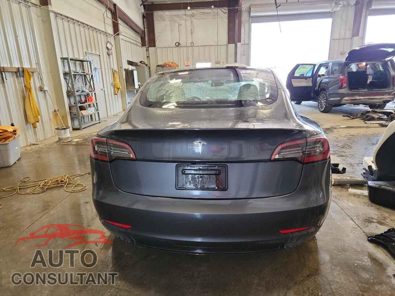 TESLA MODEL 3 2023 - 5YJ3E1EAXPF668986