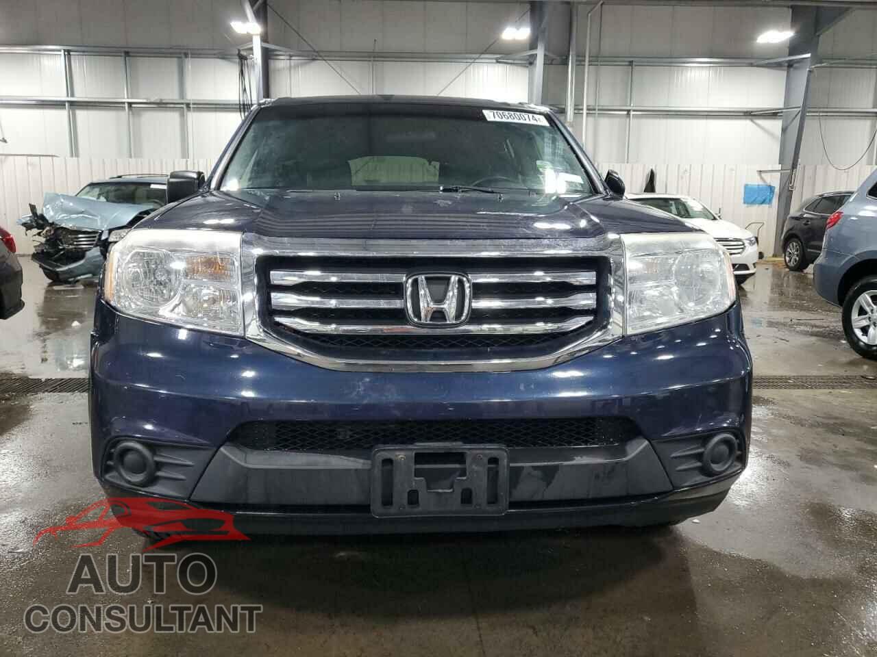 HONDA PILOT 2012 - 5FNYF4H27CB080000