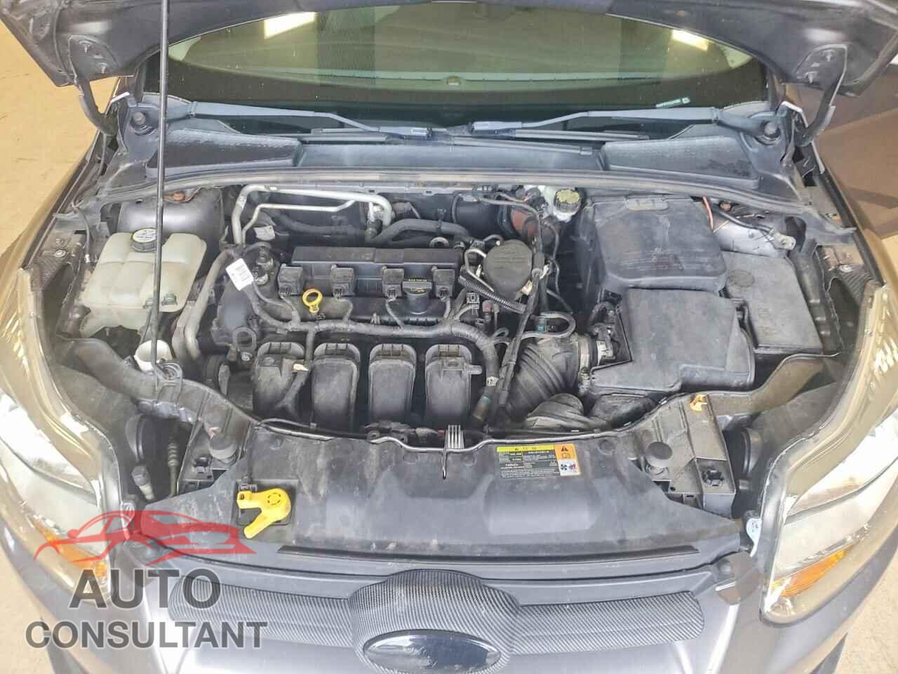 FORD FOCUS 2012 - 1FAHP3F21CL341859