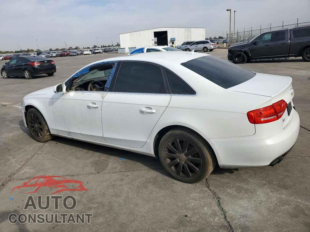 AUDI A4 2012 - WAUAFAFL8CA103818