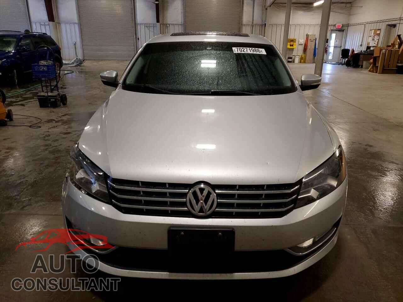 VOLKSWAGEN PASSAT 2014 - 1VWCN7A3XEC107964