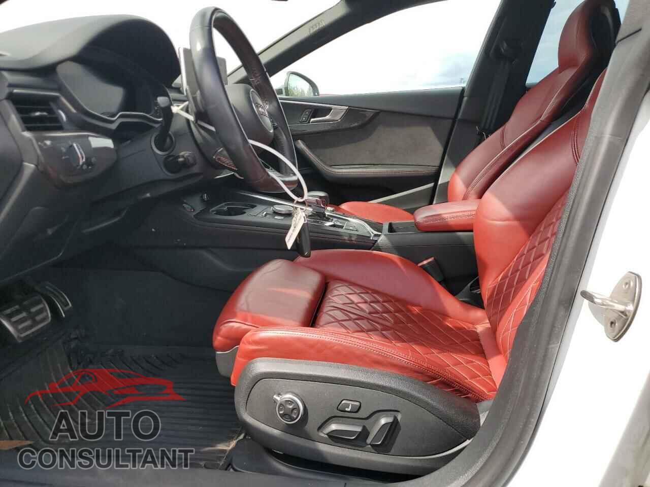 AUDI S5/RS5 2018 - WAUB4CF51JA080886