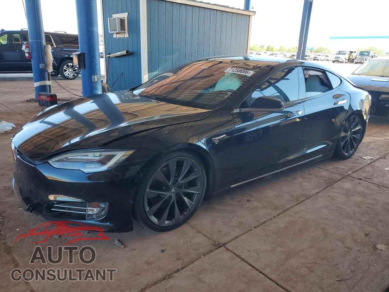 TESLA MODEL S 2020 - 5YJSA1E21LF364293