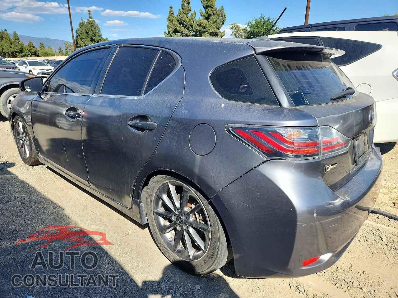 LEXUS CT 200 2013 - JTHKD5BH9D2128257