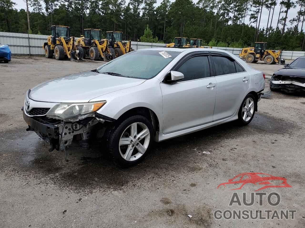 TOYOTA CAMRY 2013 - 4T1BF1FKXDU264567