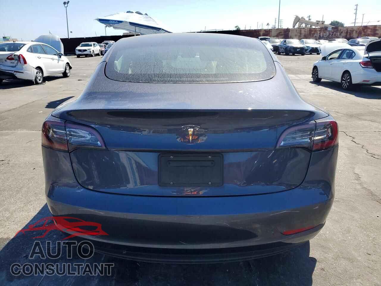 TESLA MODEL 3 2021 - 5YJ3E1EA4MF994732