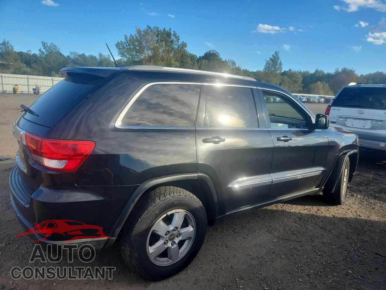JEEP CHEROKEE 2011 - 1J4RR4GG5BC512176