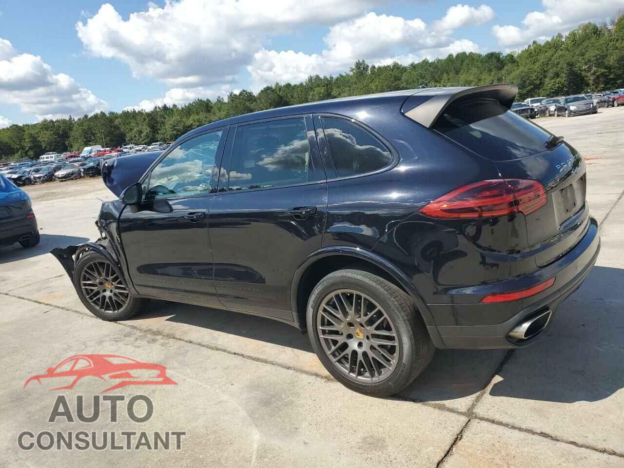PORSCHE CAYENNE 2018 - WP1AA2A29JKA05716