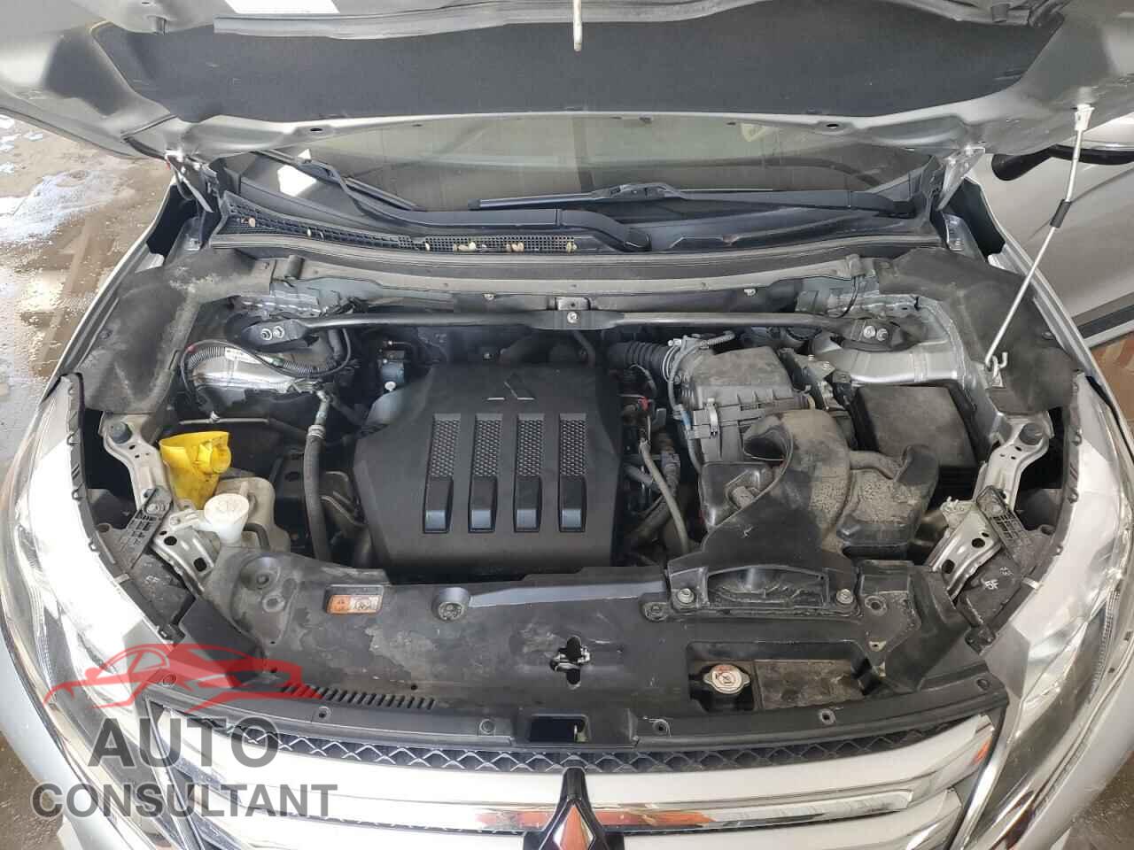 MITSUBISHI ECLIPSE 2018 - JA4AT5AA0JZ041509