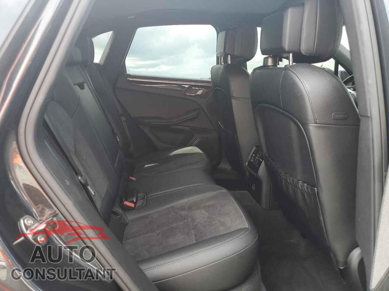 PORSCHE MACAN 2017 - WP1AA2A5XHLB08514