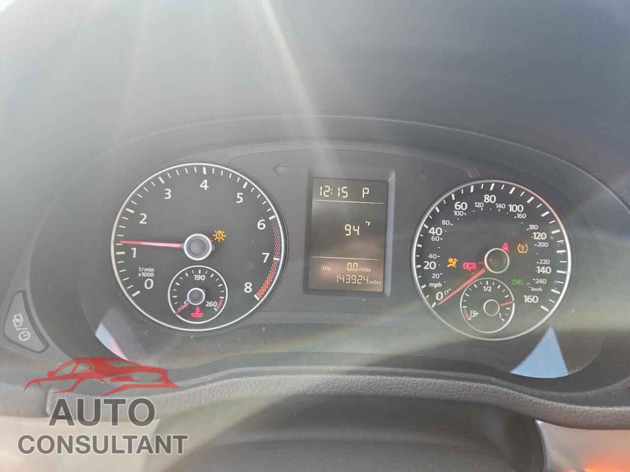 VOLKSWAGEN PASSAT 2014 - 1VWAT7A37EC022996