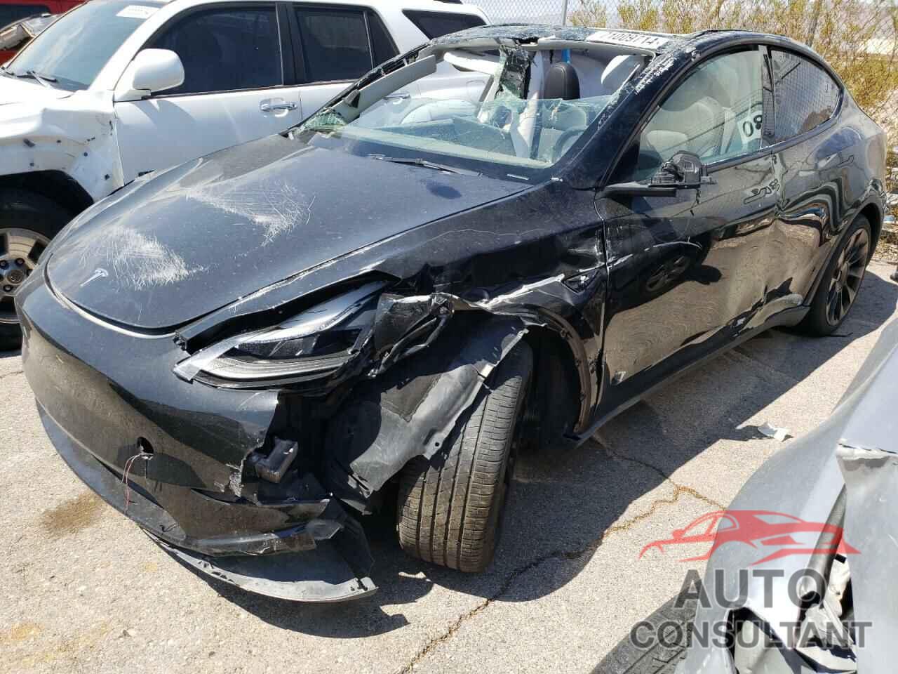 TESLA MODEL Y 2023 - 7SAYGAEE0PF886859