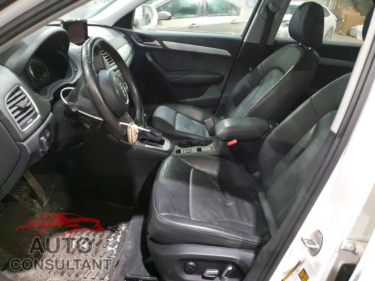 AUDI Q3 2016 - WA1EFCFS9GR016065