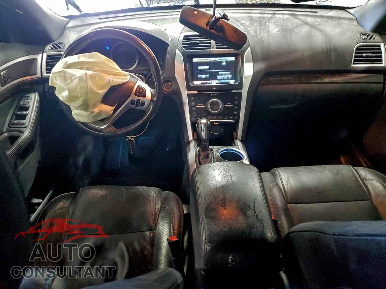 FORD EXPLORER 2011 - 1FMHK8F88BGA27638
