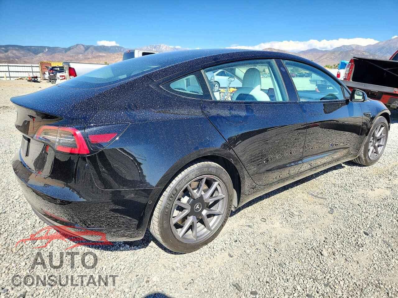 TESLA MODEL 3 2021 - 5YJ3E1EA1MF068482