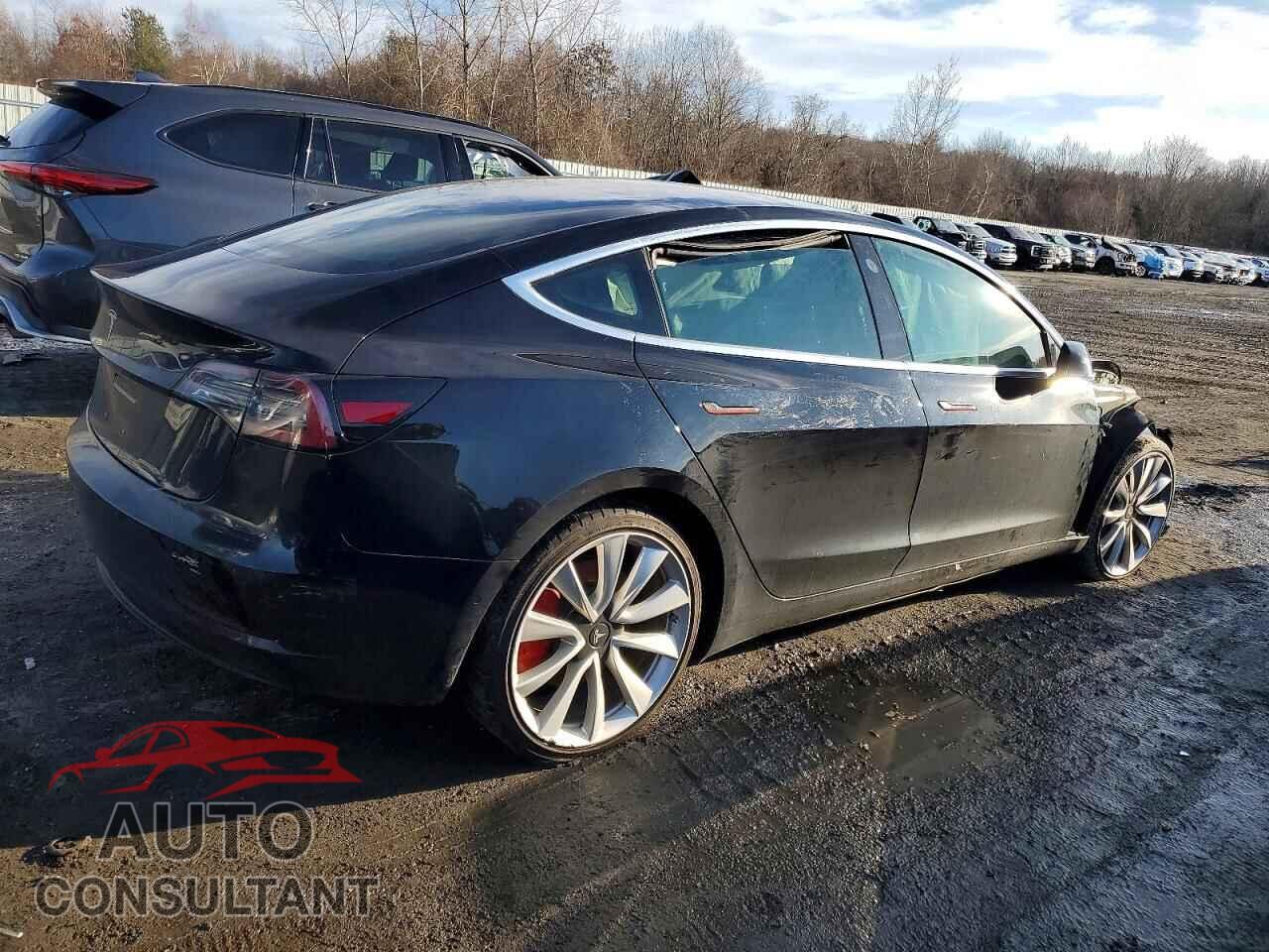 TESLA MODEL 3 2018 - 5YJ3E1EB9JF082666
