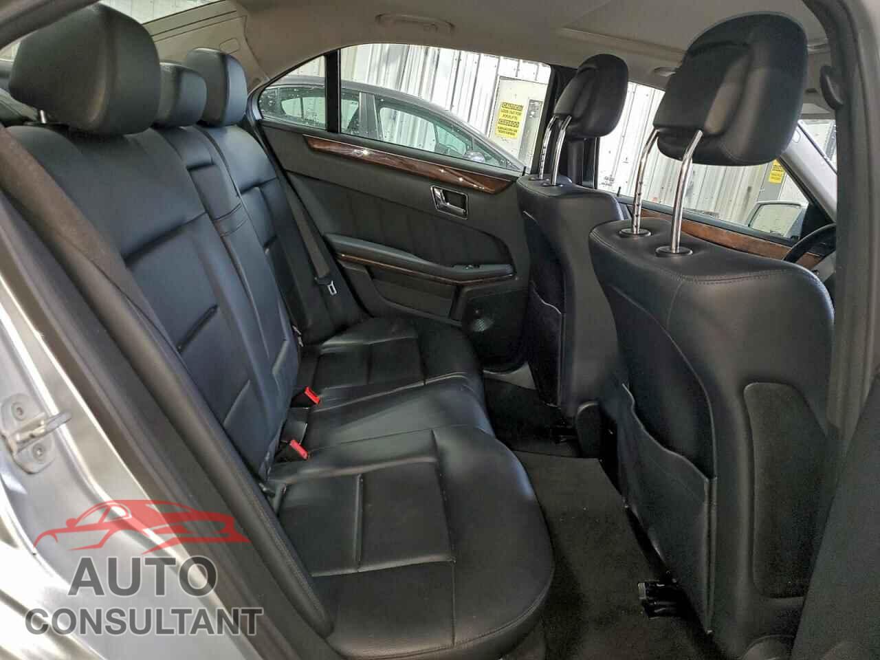 MERCEDES-BENZ E-CLASS 2010 - WDDHF8HB6AA098586