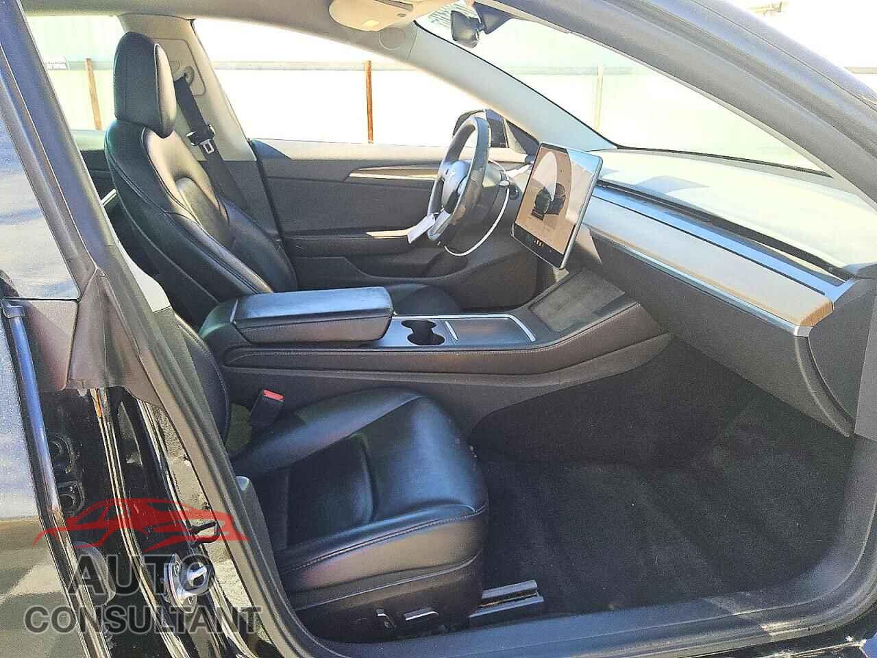 TESLA MODEL 3 2022 - 5YJ3E1EA9NF185339