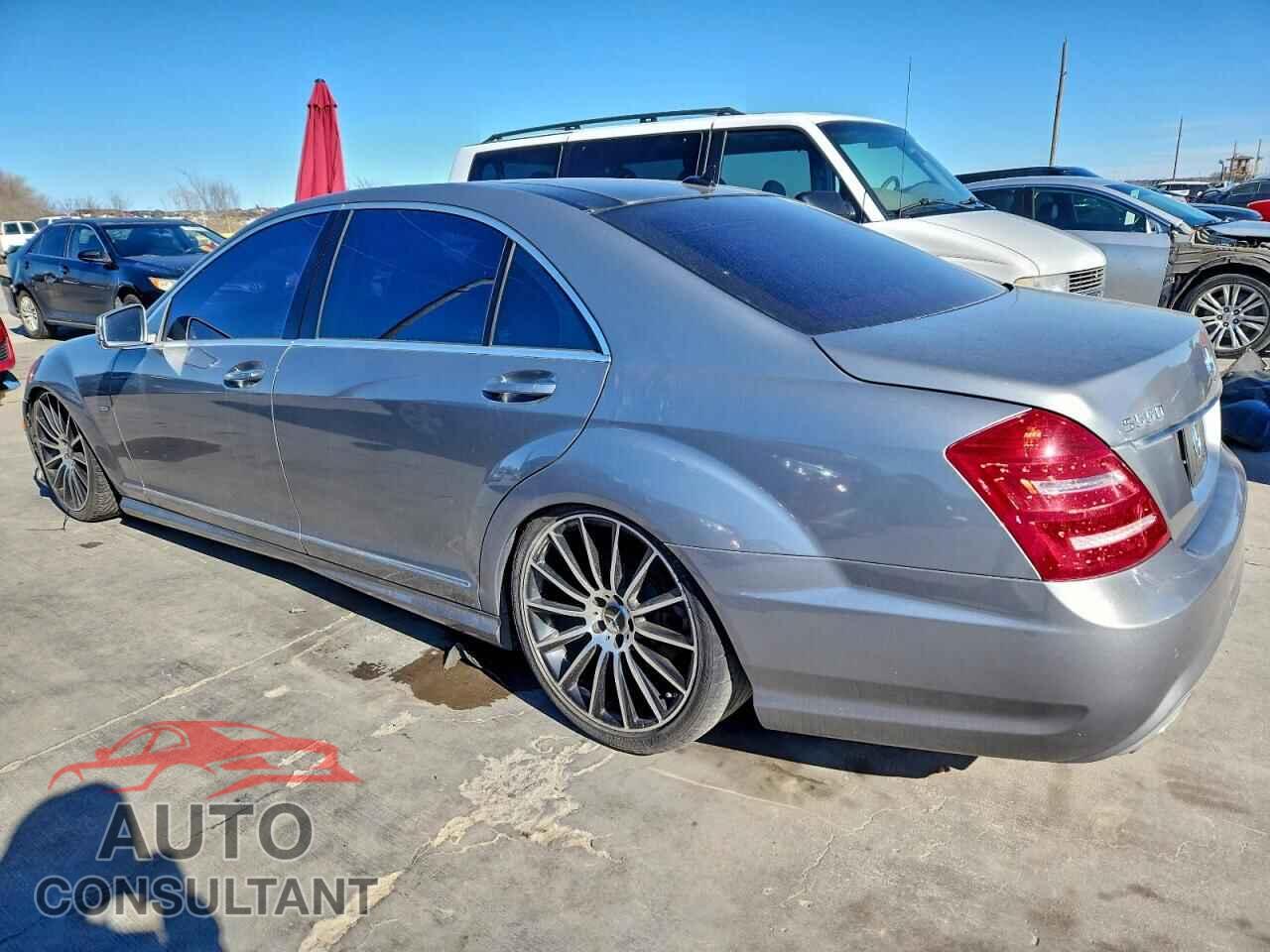 MERCEDES-BENZ S-CLASS 2012 - WDDNG7DB3CA487544