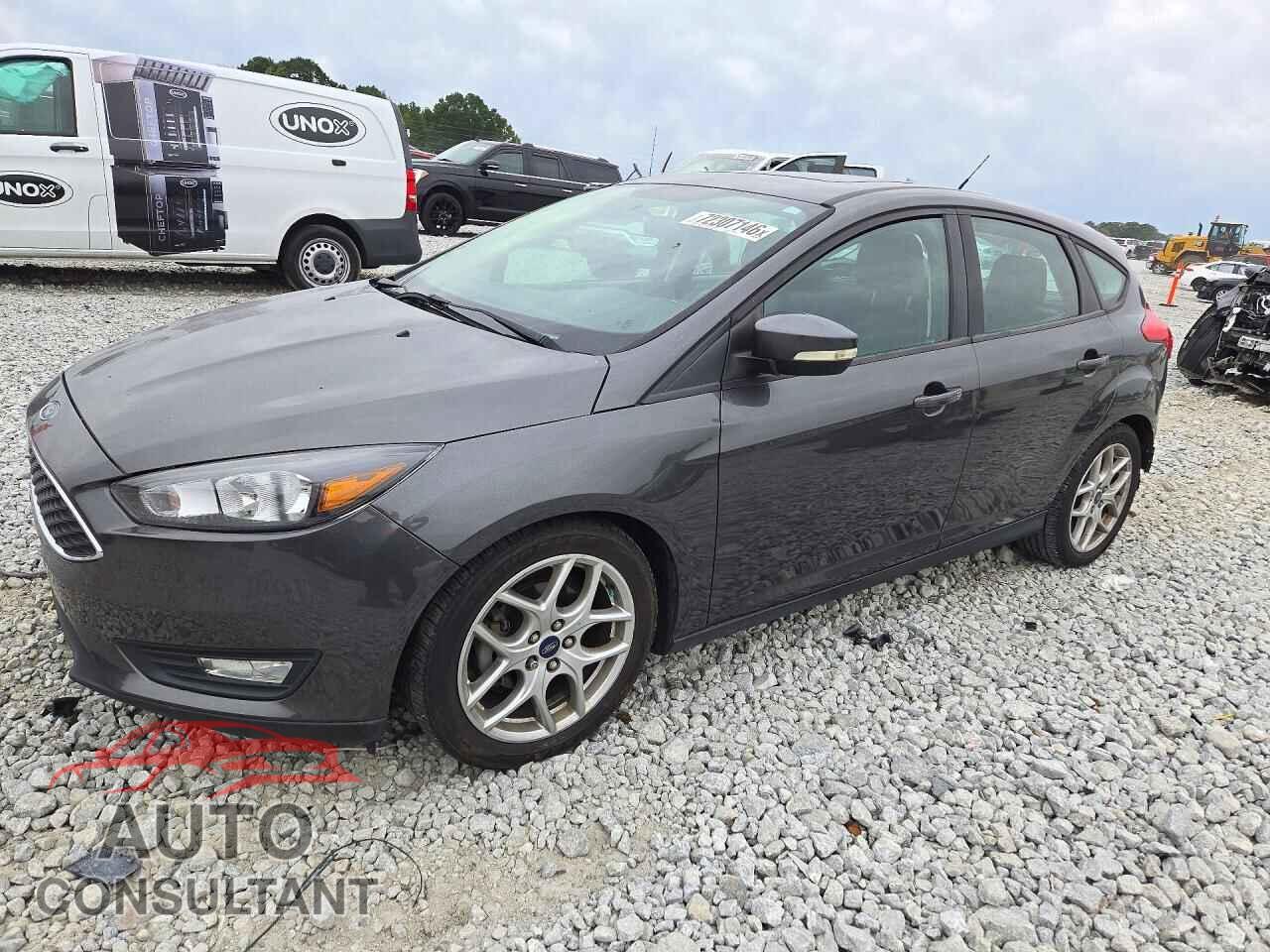 FORD FOCUS 2015 - 1FADP3K22FL360428