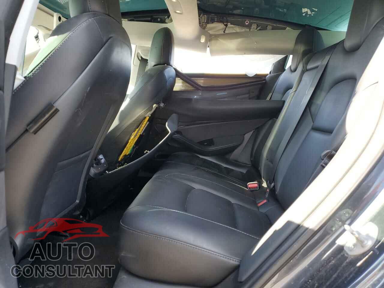 TESLA MODEL 3 2019 - 5YJ3E1EA4KF190265
