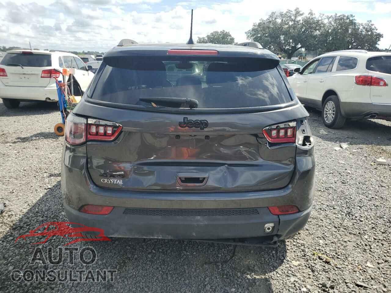 JEEP COMPASS 2018 - 3C4NJDBB6JT394911