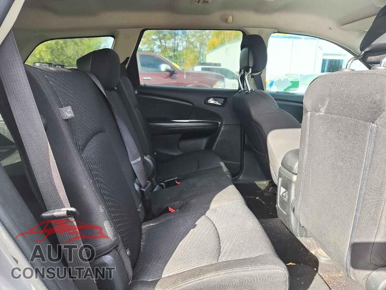 DODGE JOURNEY 2017 - 3C4PDCAB9HT568766
