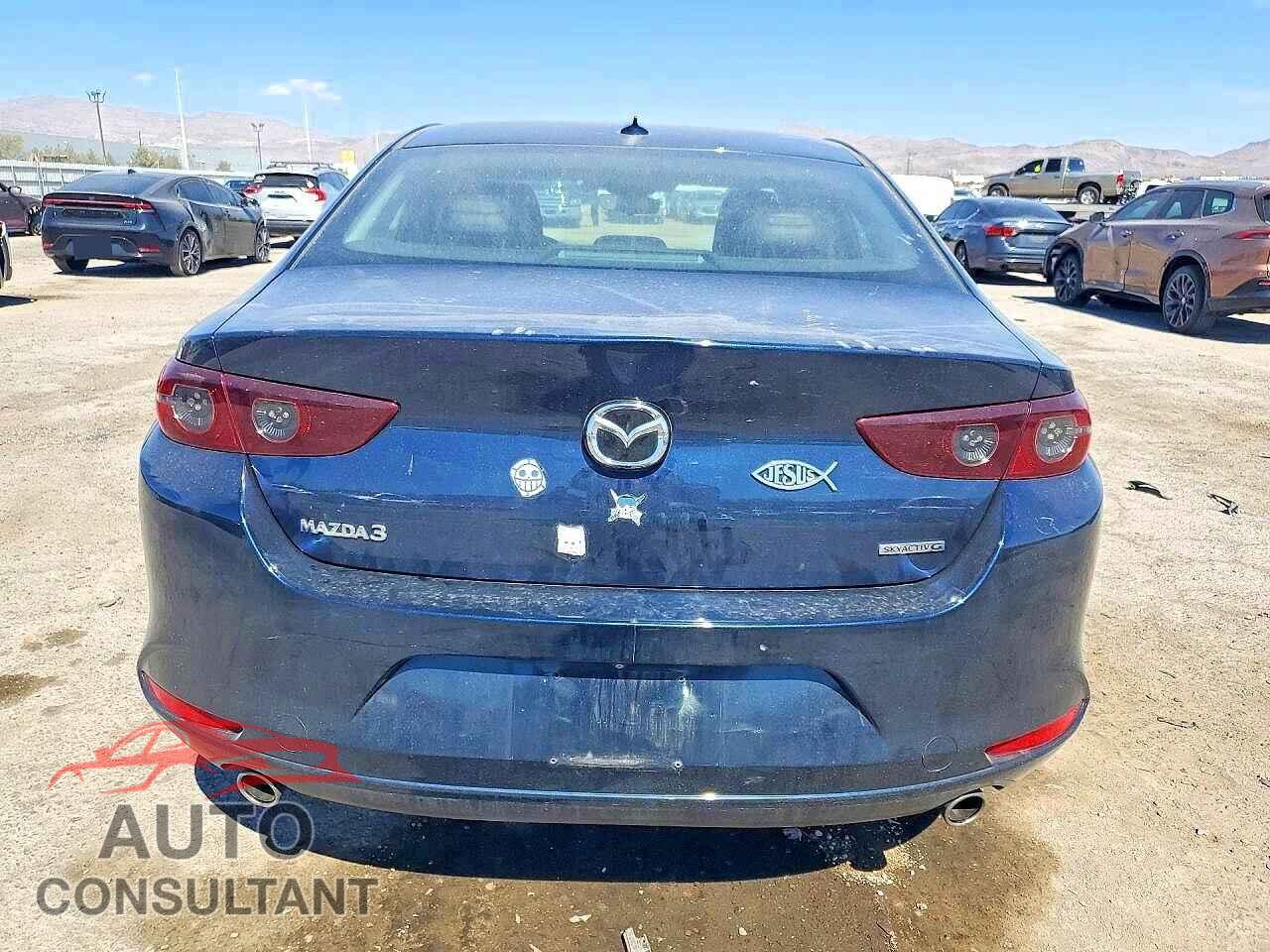 MAZDA 3 2019 - 3MZBPADL4KM110657