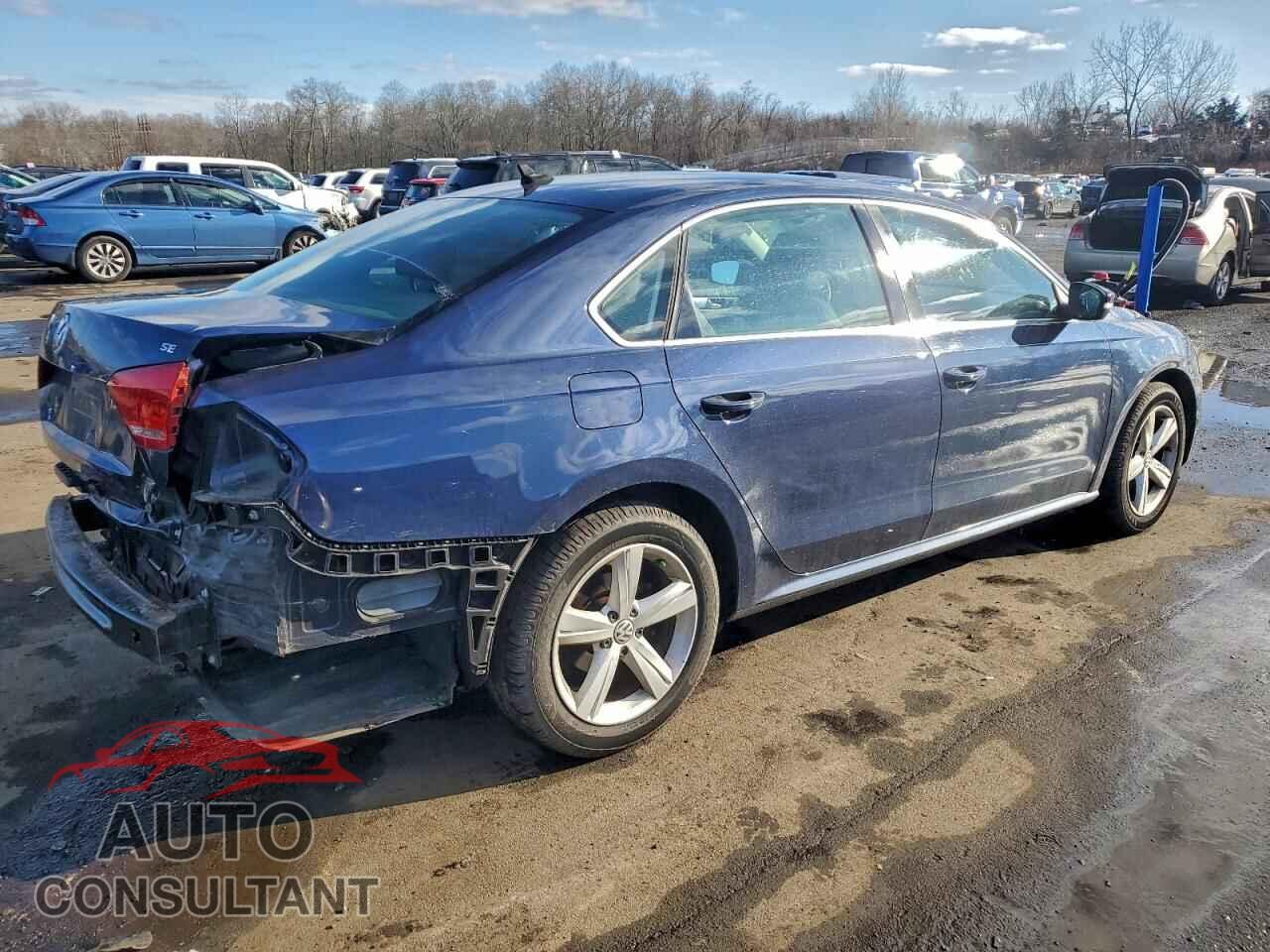 VOLKSWAGEN PASSAT 2013 - 1VWBP7A36DC053258