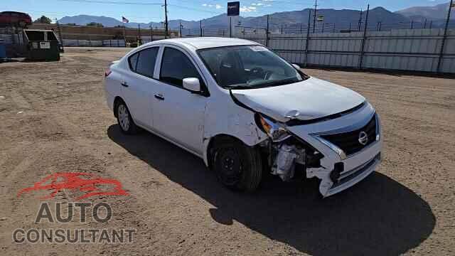 NISSAN VERSA 2017 - 3N1CN7AP3HL857028