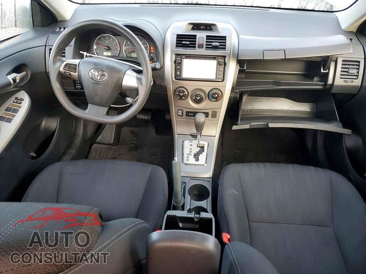 TOYOTA COROLLA 2013 - 2T1BU4EE6DC073961